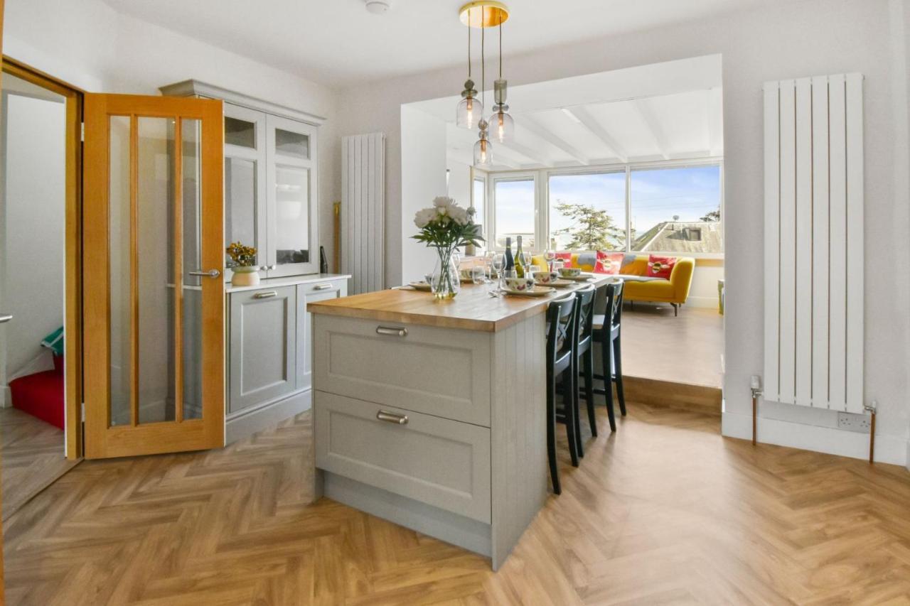 Seaside Luxury Escape Apartment Aberdour Exterior photo