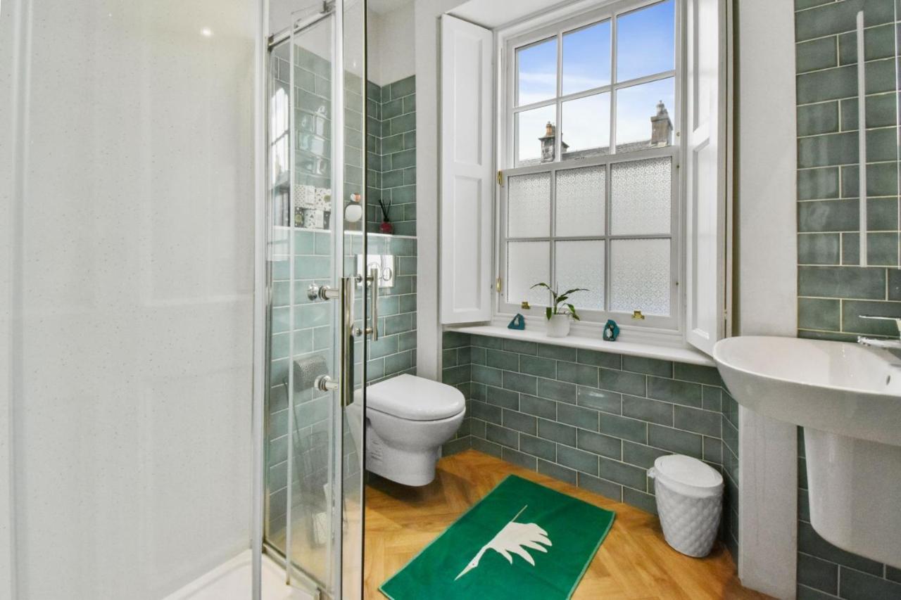 Seaside Luxury Escape Apartment Aberdour Exterior photo