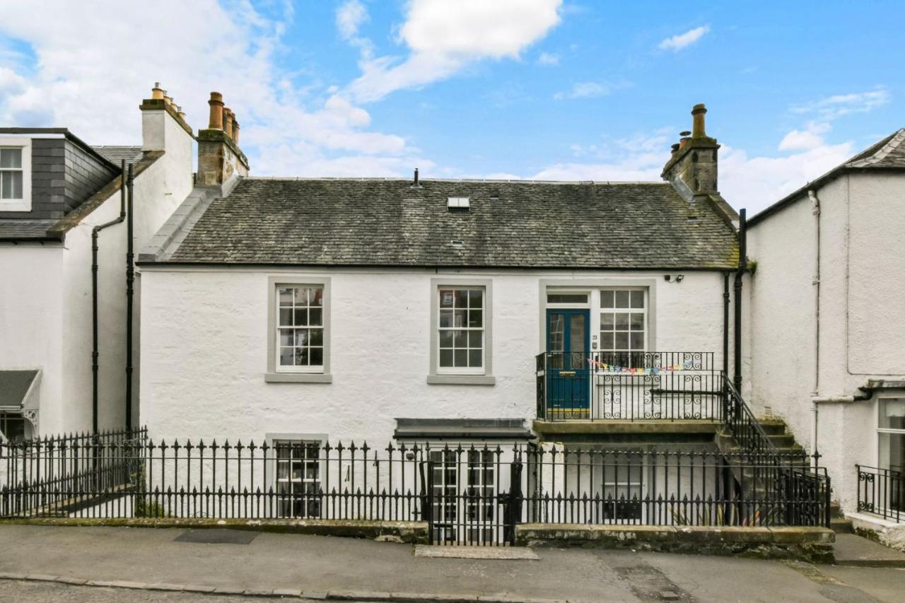 Seaside Luxury Escape Apartment Aberdour Exterior photo