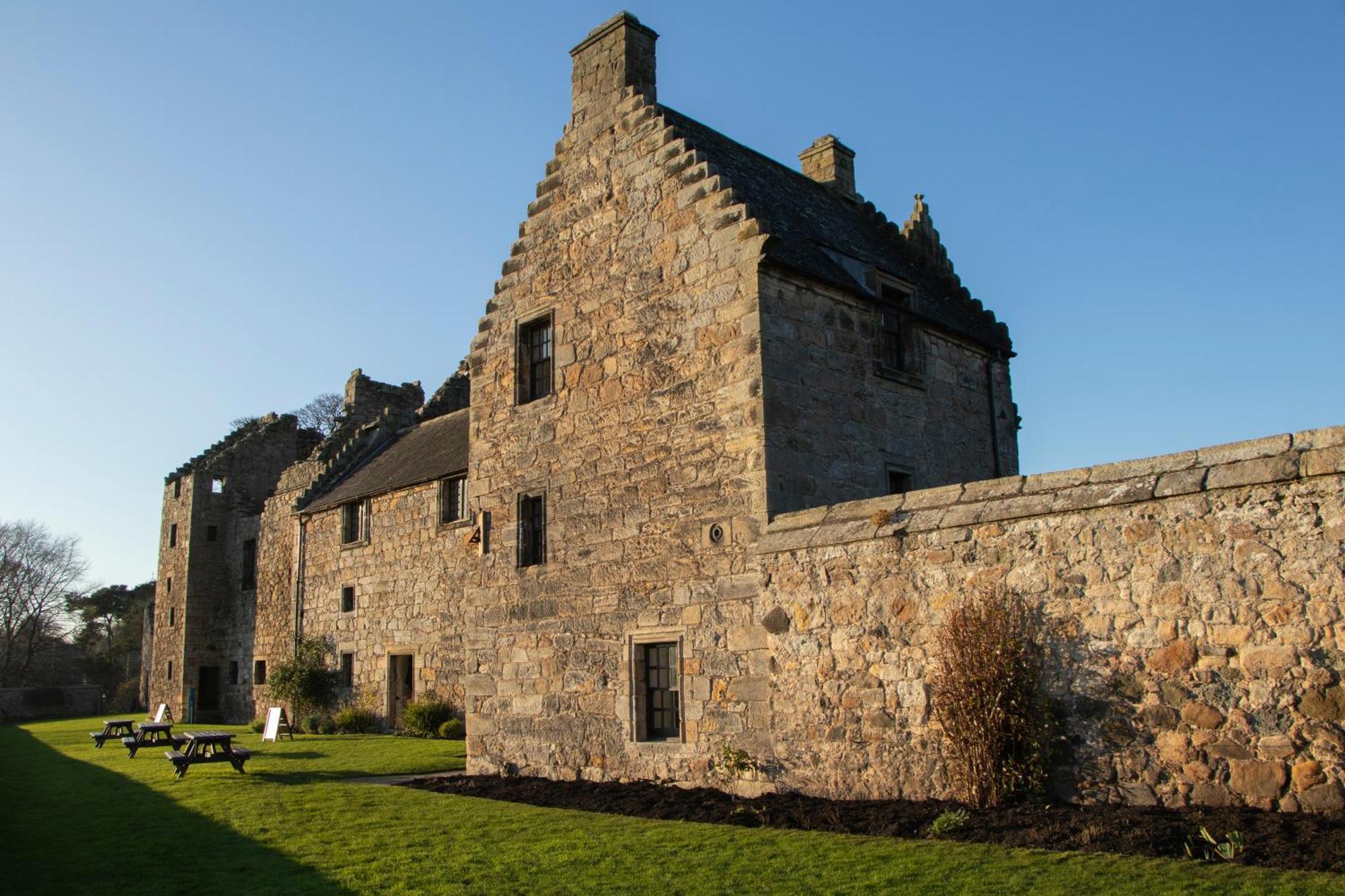 Seaside Luxury Escape Apartment Aberdour Exterior photo